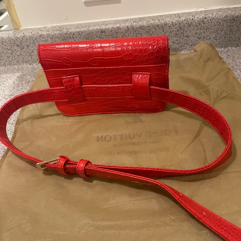 Purse - Picture 4 of 6
